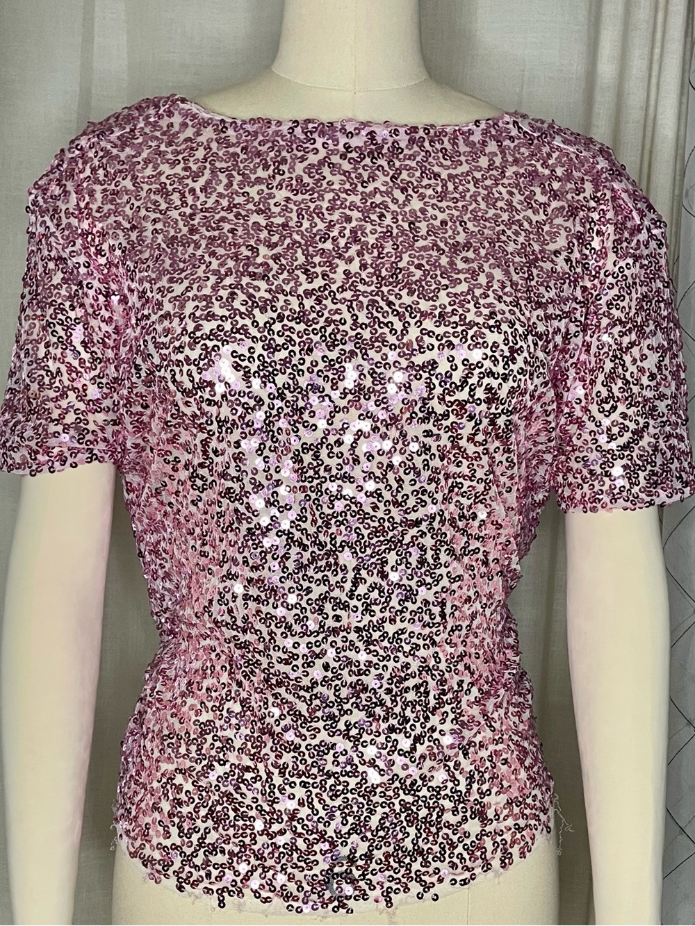 💖Pink Sequin Short Sleeve Women's Top Size M